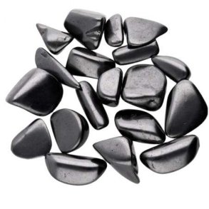 Shungit blank poleret sten (Farven kan smitte af)