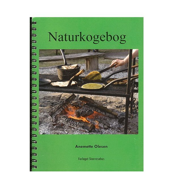 Naturkogebog af Anemette Olesen