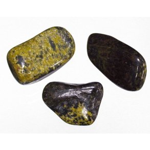 Nephrite jade fra Brasilien, 2-3,5 cm