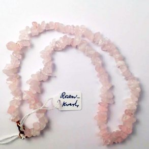 Halskde i Rosenkvarts 45 cm